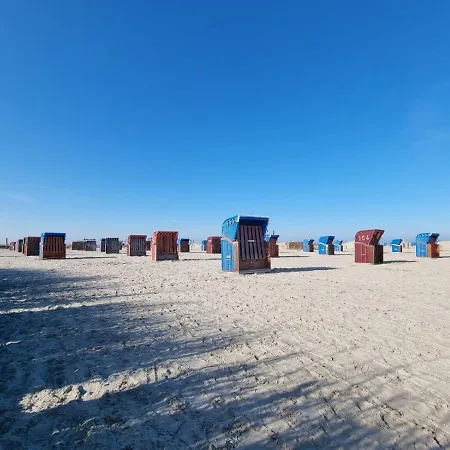 Backbord Im Bootshaus Neßmersiel